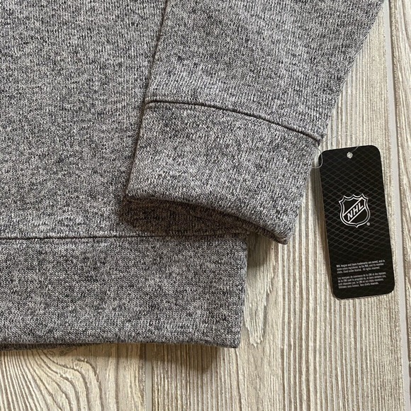 NHL Columbus Blue Jackets Logo Crewneck Pullover Sweatshirt Mens M Gray Blue New - Picture 3 of 11